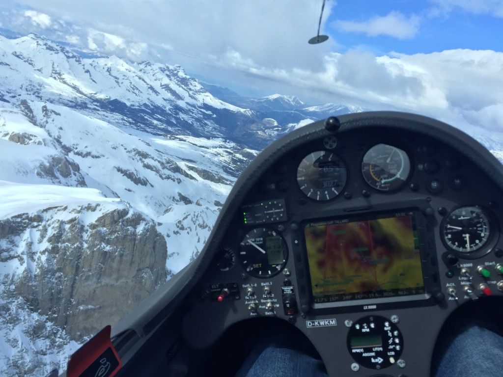 Der Blick über die verschneiten Alpen. Foto: Markus Völter